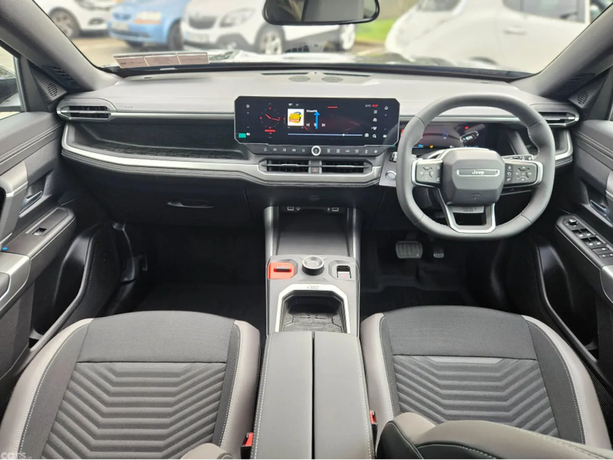 Jeep Compass SUV, Electric, 2026, Black