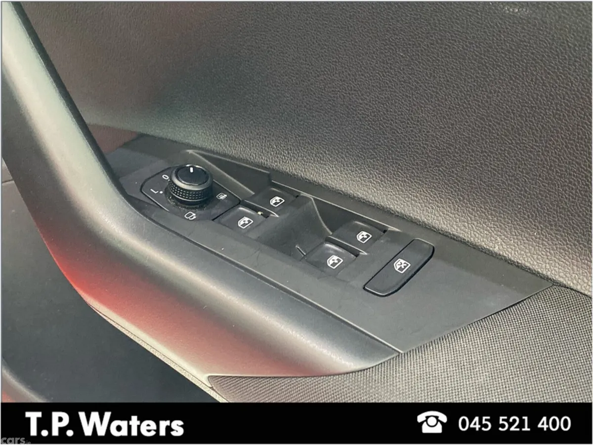 Volkswagen Polo Hatchback, Petrol, 2019, Red