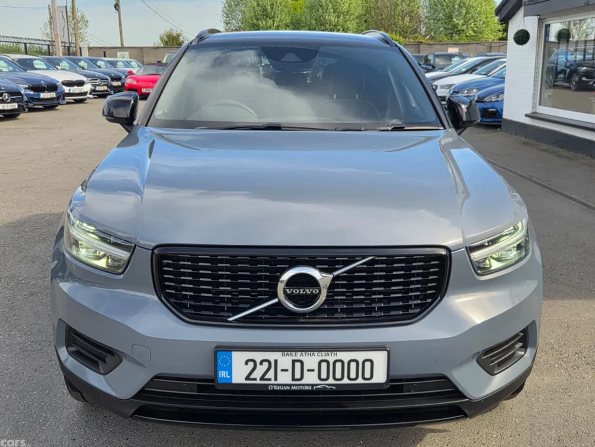 Volvo XC40 Estate, Petrol Plug-in Hybrid, 2022, Grey