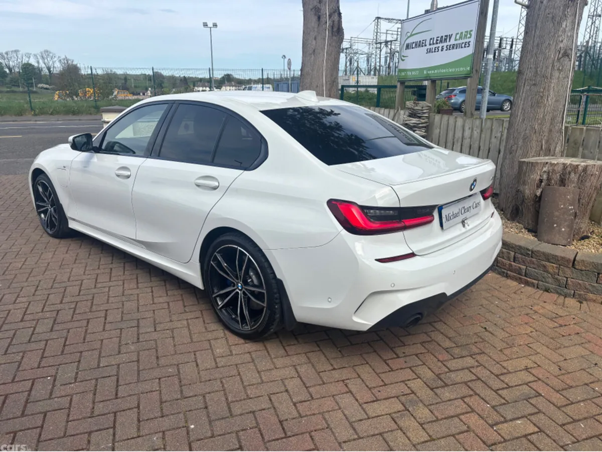 BMW 3-Series Saloon, Petrol Plug-in Hybrid, 2021, White