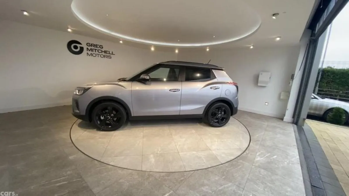 KGM Tivoli Hatchback, Petrol, 2025, Silver