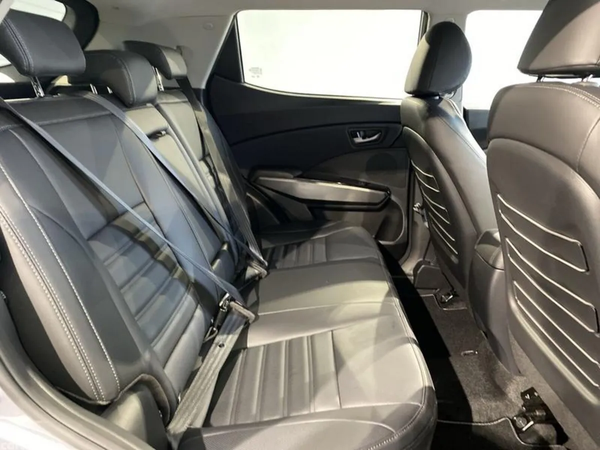 KGM Tivoli Hatchback, Petrol, 2025, Silver
