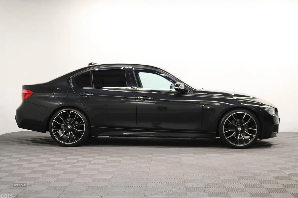 BMW 3-Series Saloon, Diesel, 2017, Black