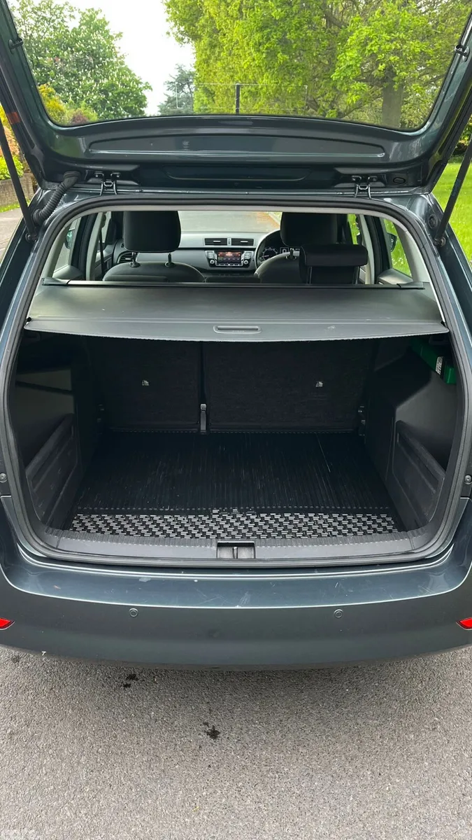 Skoda Fabia Estate, Petrol, 2020, Grey
