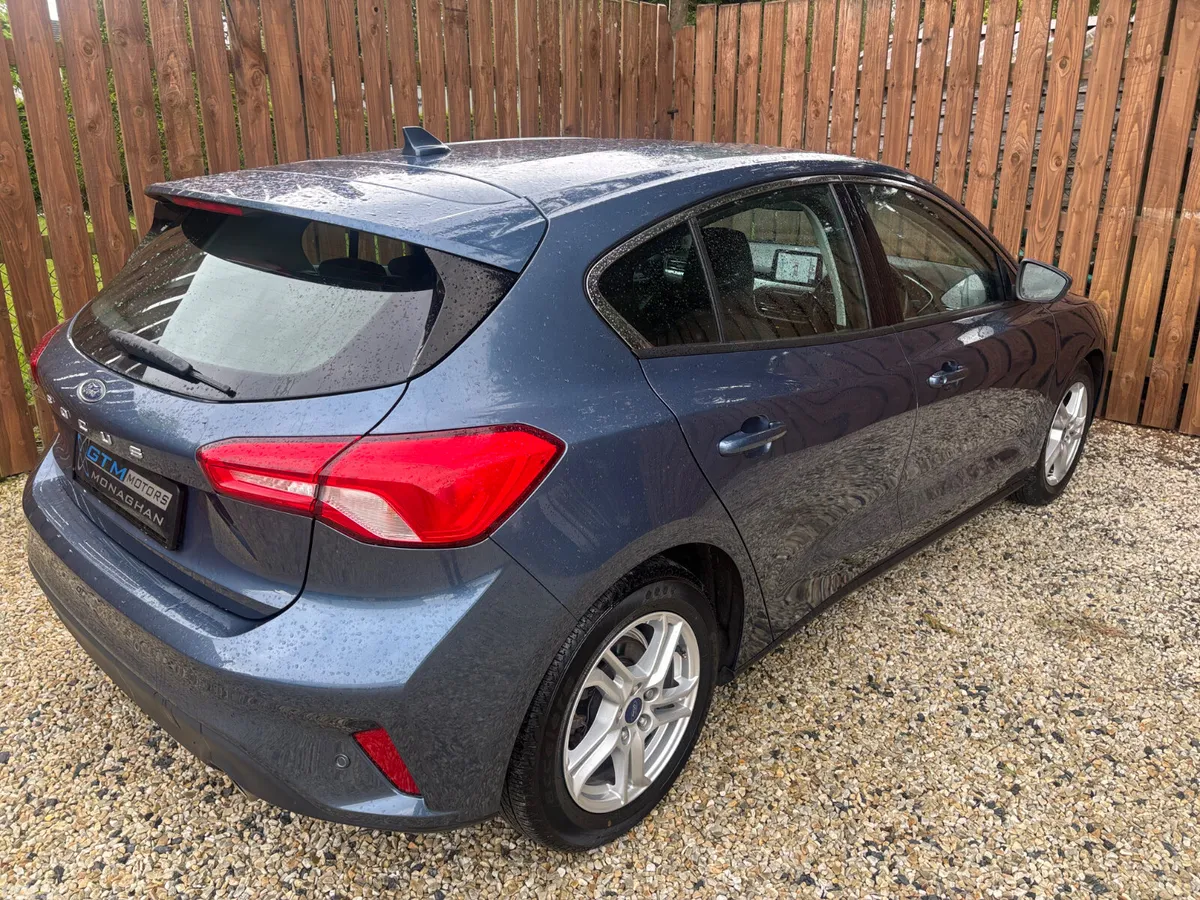 Ford Focus Hatchback, Diesel, 2018, Blue