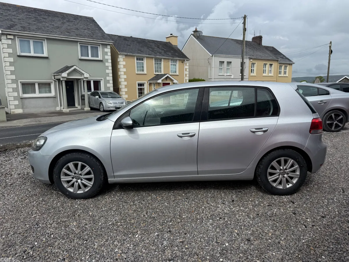 Volkswagen Golf Hatchback, Petrol, 2012, Silver