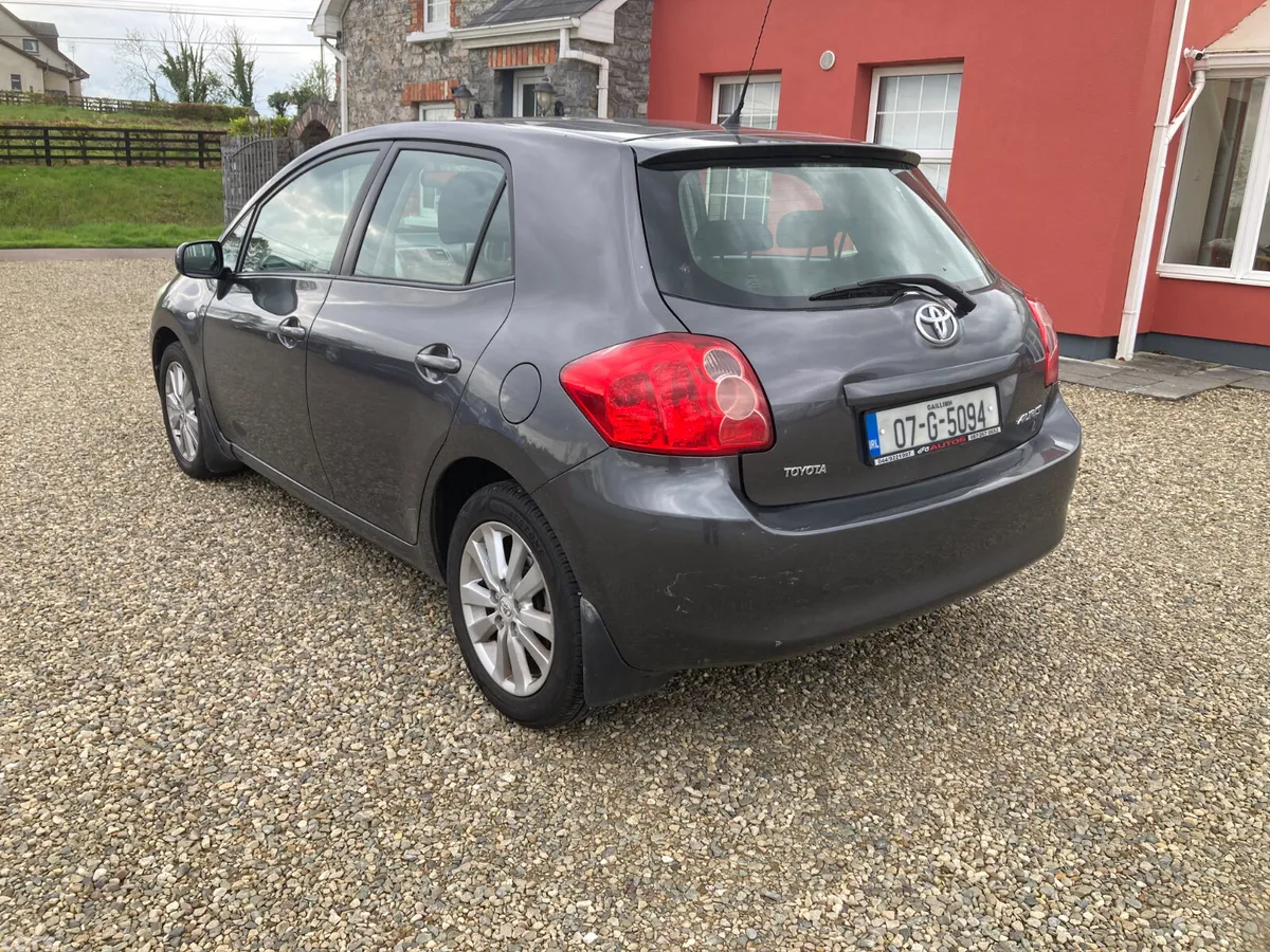 Toyota Auris Hatchback, Petrol, 2007, Grey