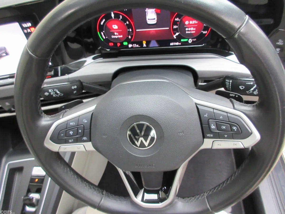 Volkswagen Golf Hatchback, Petrol Hybrid, 2022, Grey