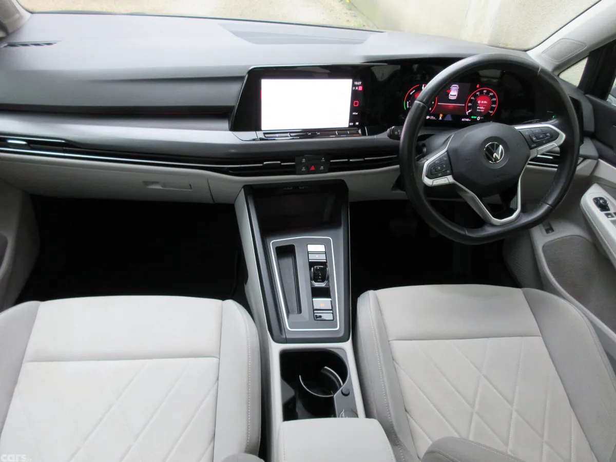 Volkswagen Golf Hatchback, Petrol Hybrid, 2022, Grey
