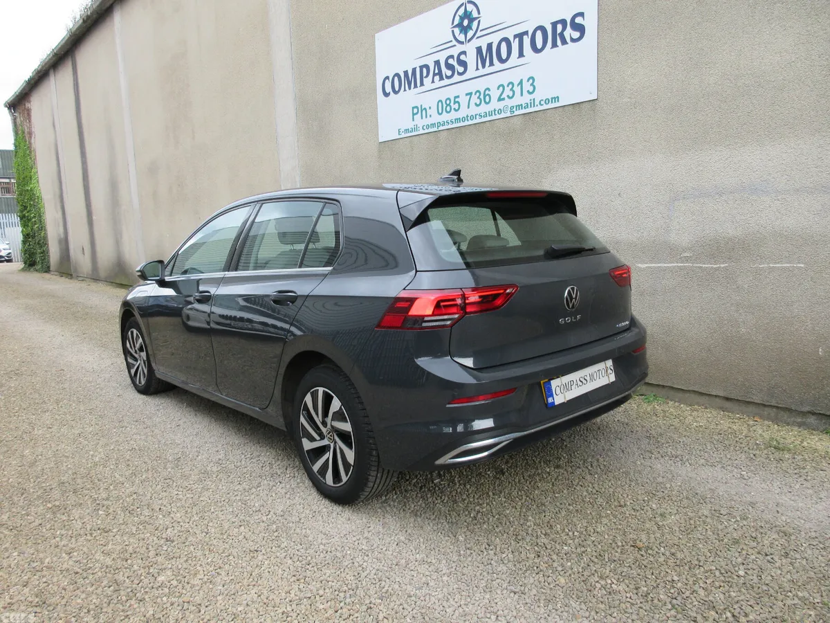 Volkswagen Golf Hatchback, Petrol Hybrid, 2022, Grey