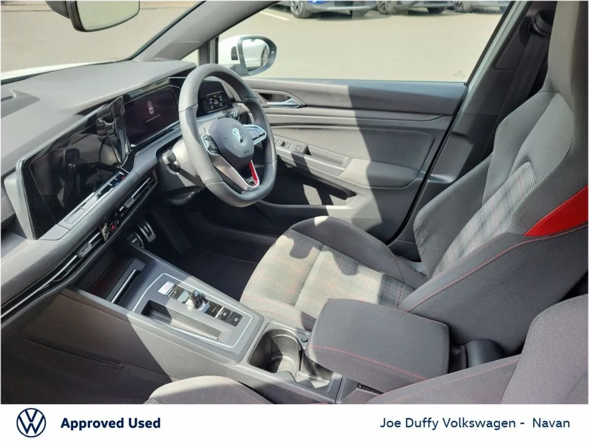 Volkswagen Golf Hatchback, Petrol, 2021, White
