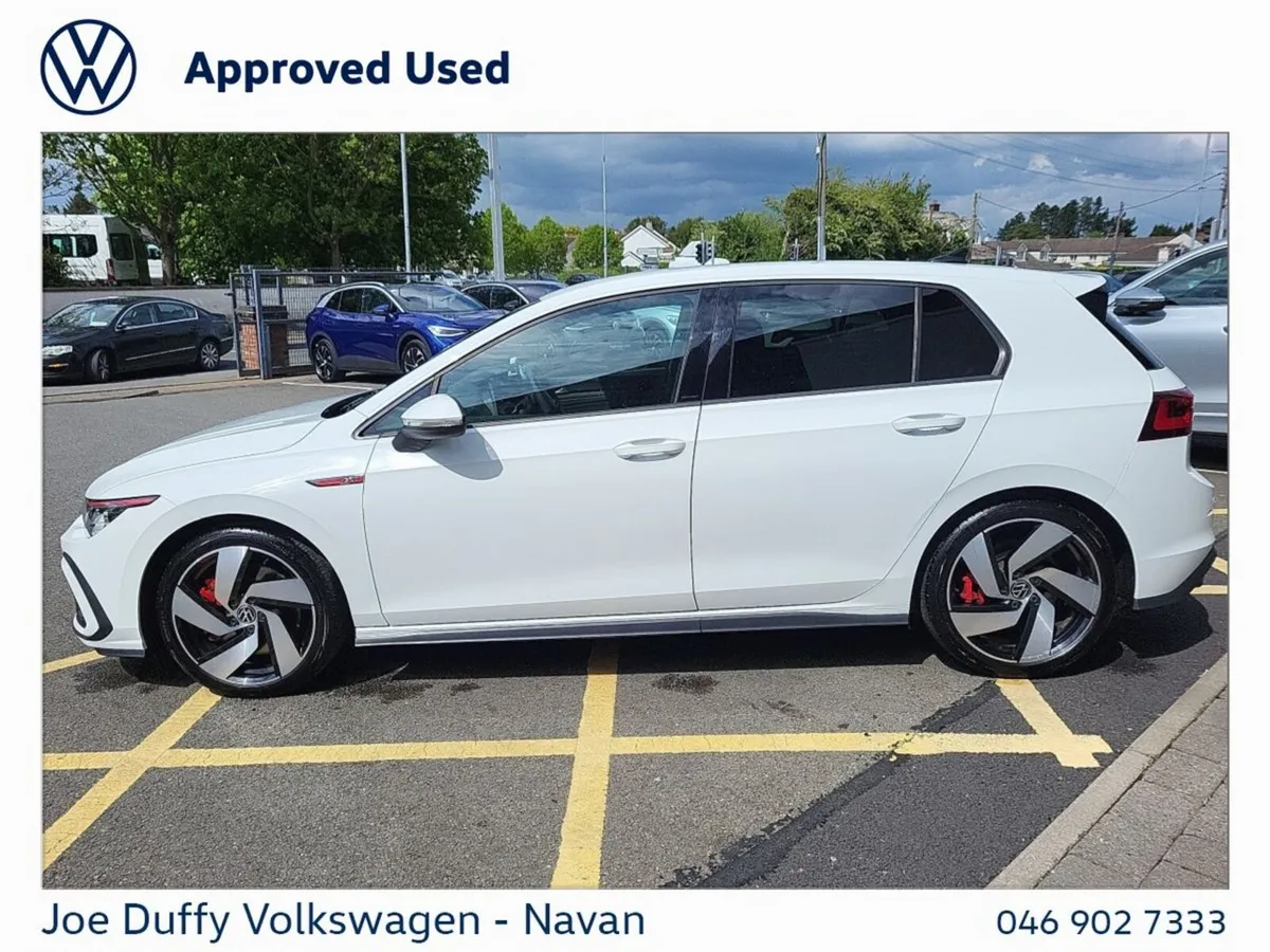 Volkswagen Golf Hatchback, Petrol, 2021, White