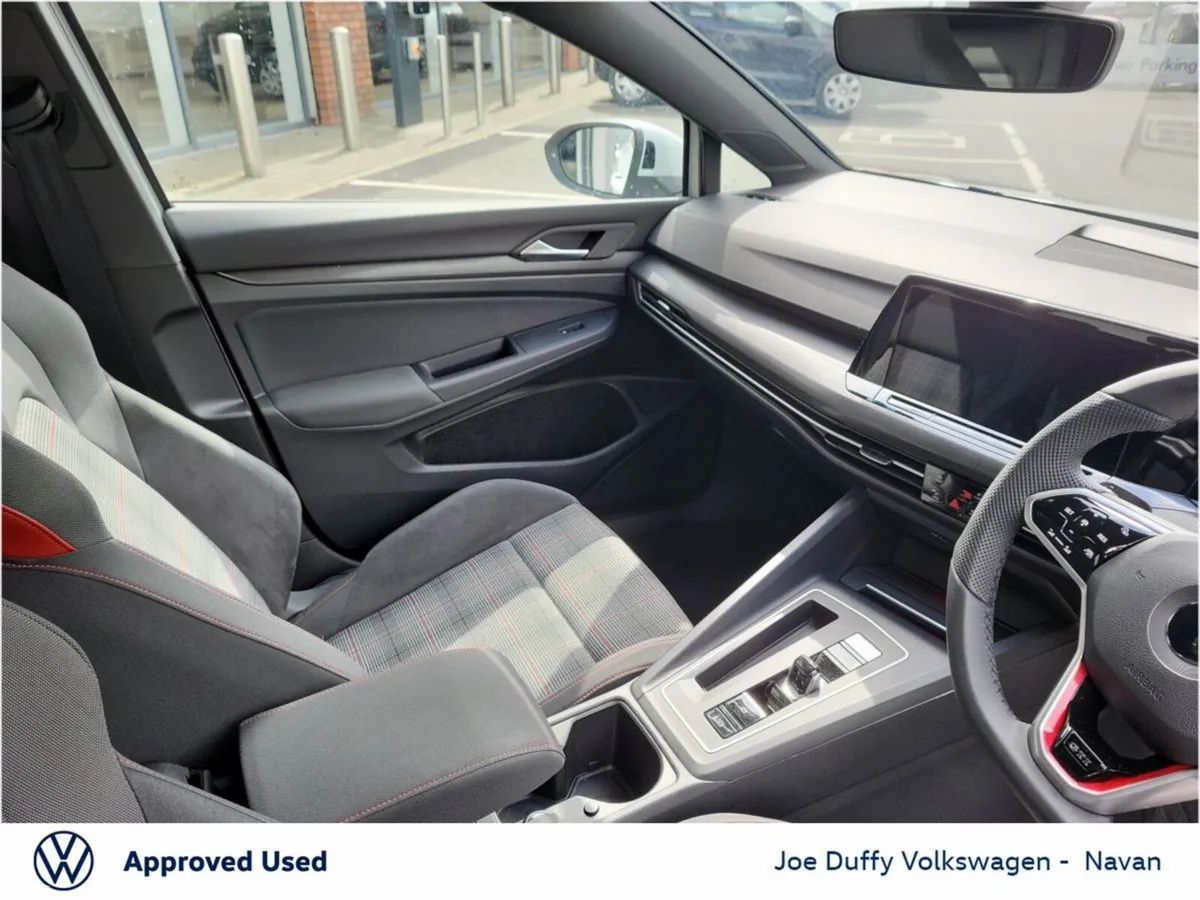 Volkswagen Golf Hatchback, Petrol, 2021, White