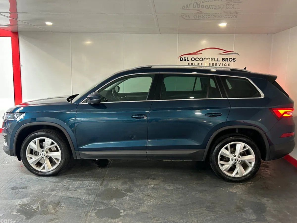 Skoda Kodiaq Estate, Diesel, 2024, Blue