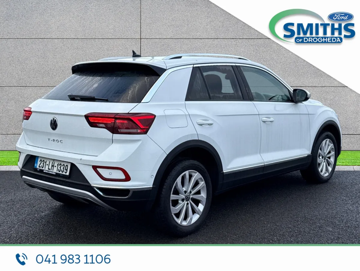 Volkswagen T-Roc Estate, Petrol, 2023, White