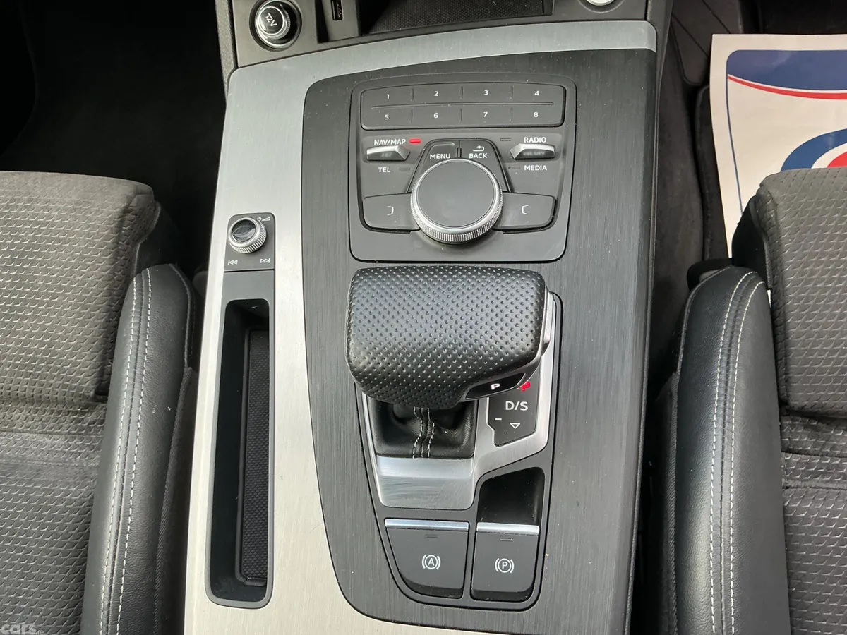 Audi Q5 SUV, Petrol Plug-in Hybrid, 2021, Grey