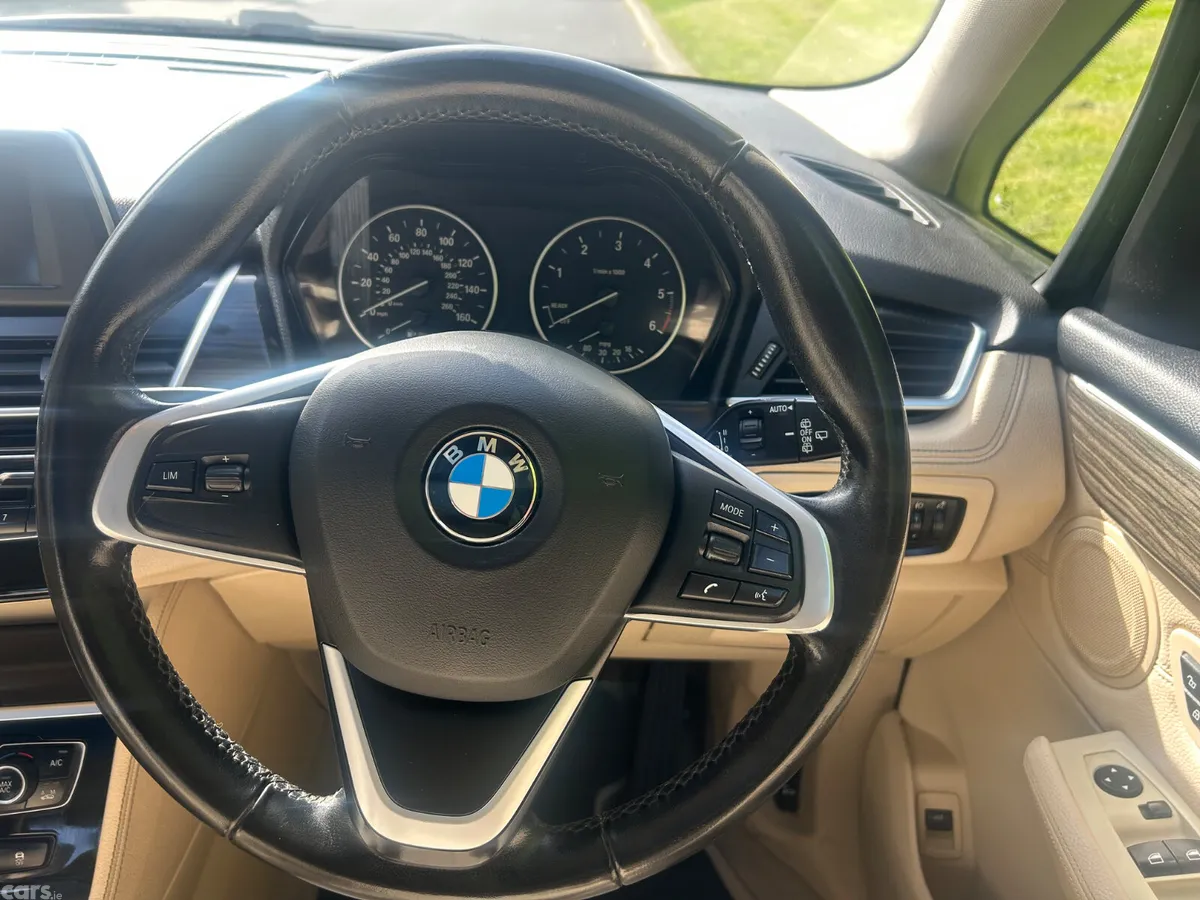 BMW 2-Series Hatchback, Diesel, 2015, Blue
