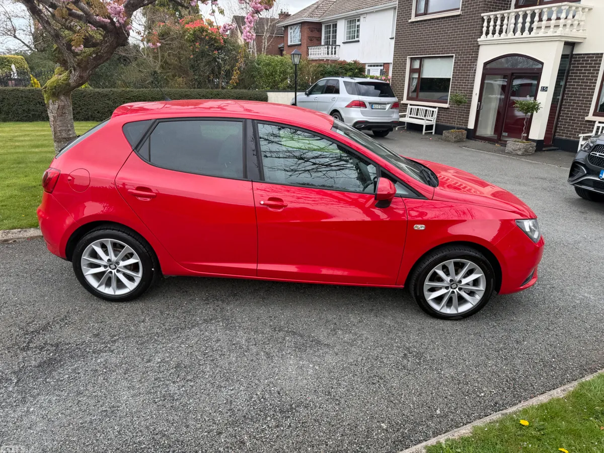 SEAT Ibiza MPV, Petrol, 2016, Red