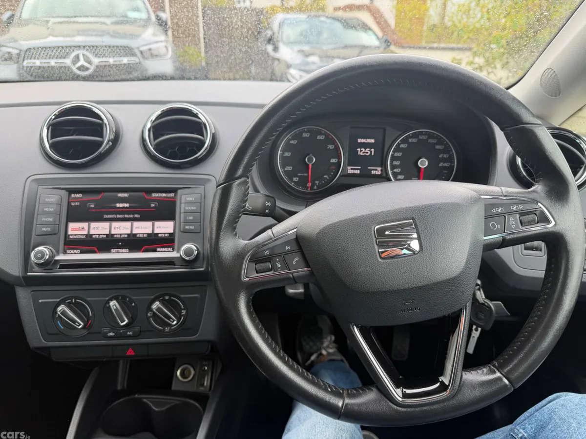 SEAT Ibiza MPV, Petrol, 2016, Red
