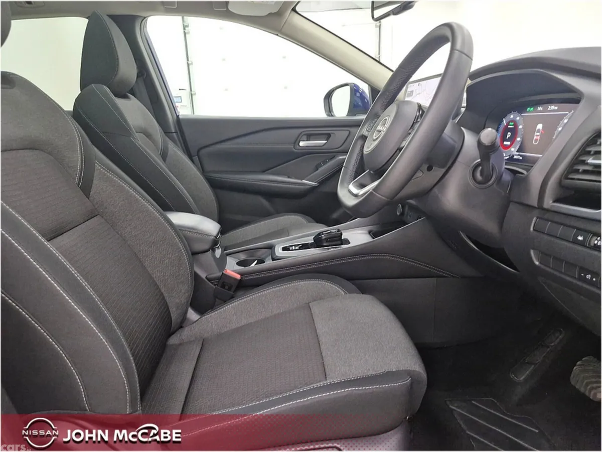 Nissan Qashqai MPV, Petrol Hybrid, 2024, Blue