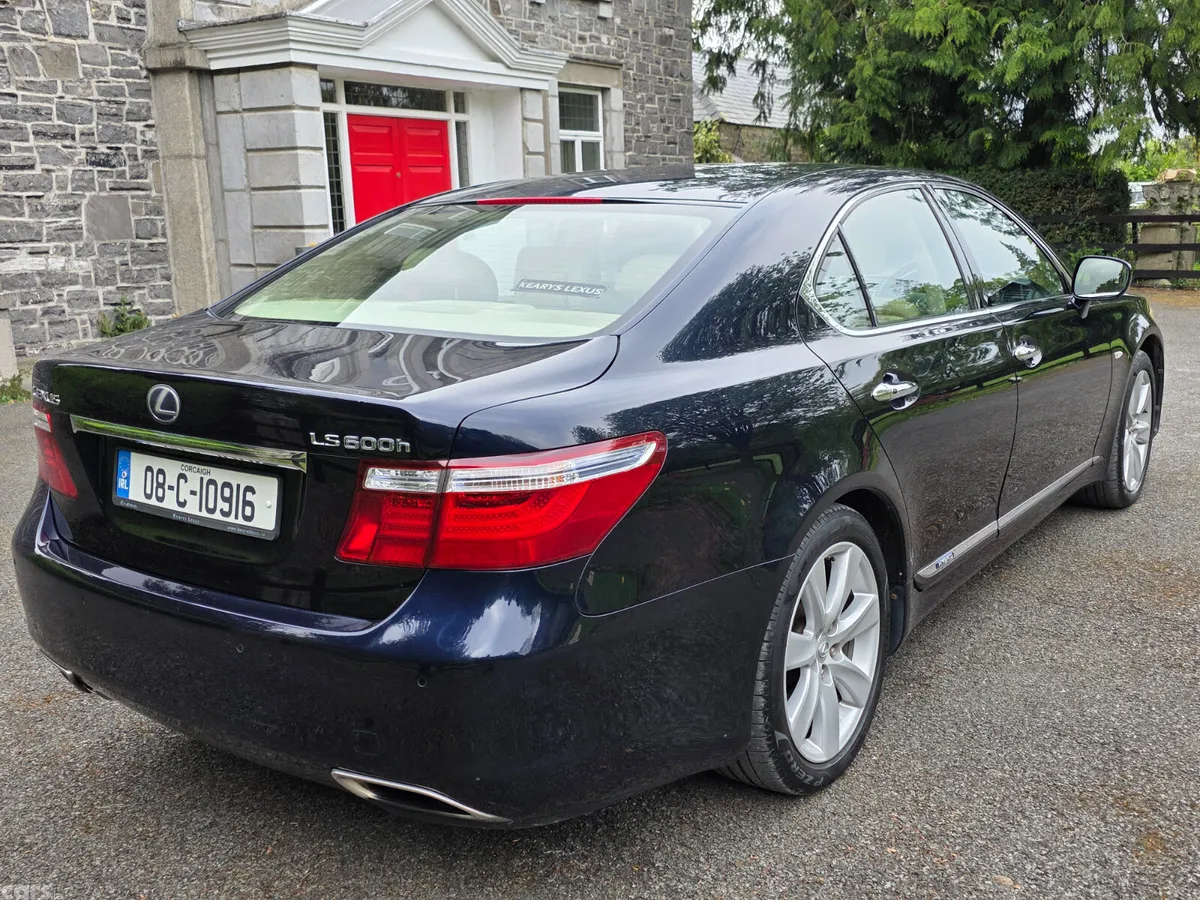Lexus LS Saloon, Petrol Hybrid, 2008, Blue
