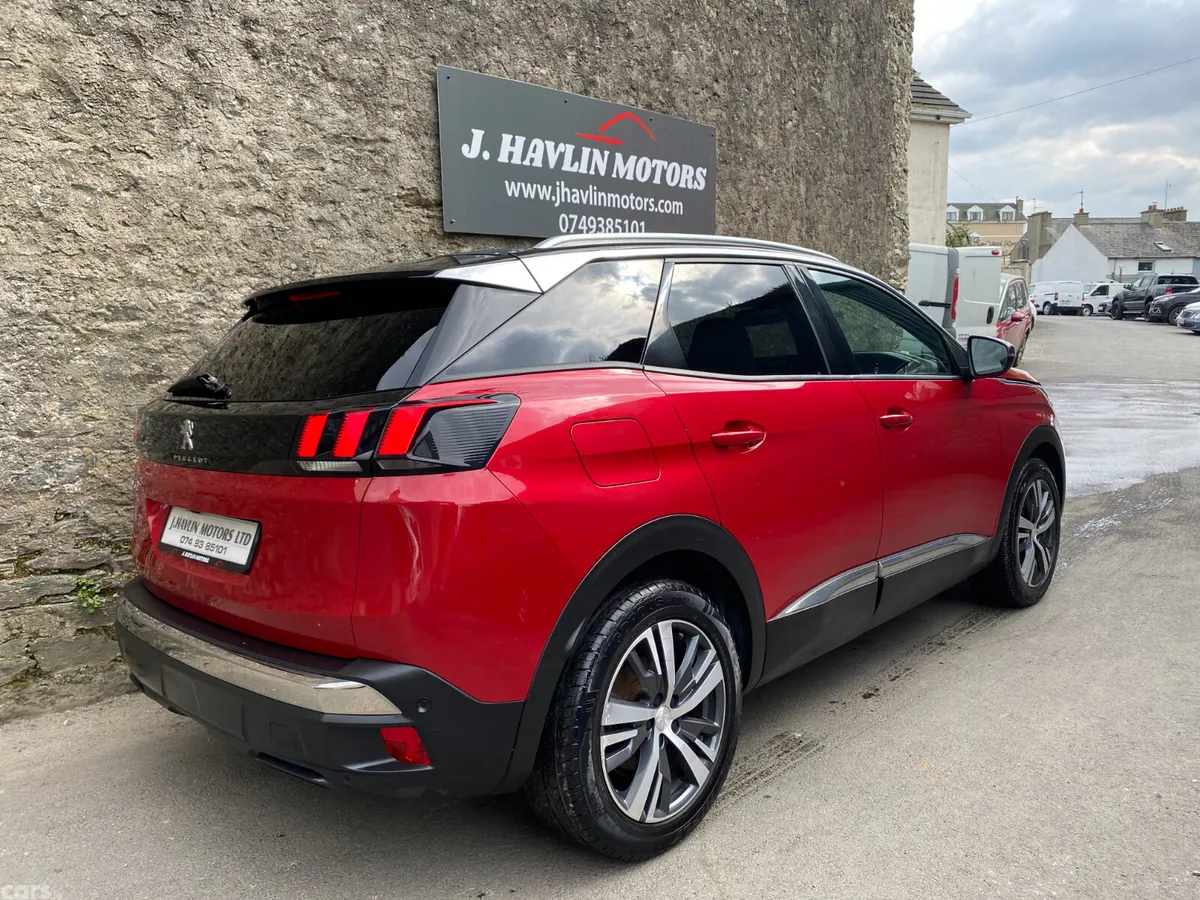 Peugeot 3008 MPV, Diesel, 2023, Red