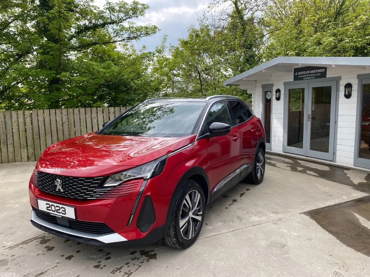 Peugeot 3008 MPV, Diesel, 2023, Red