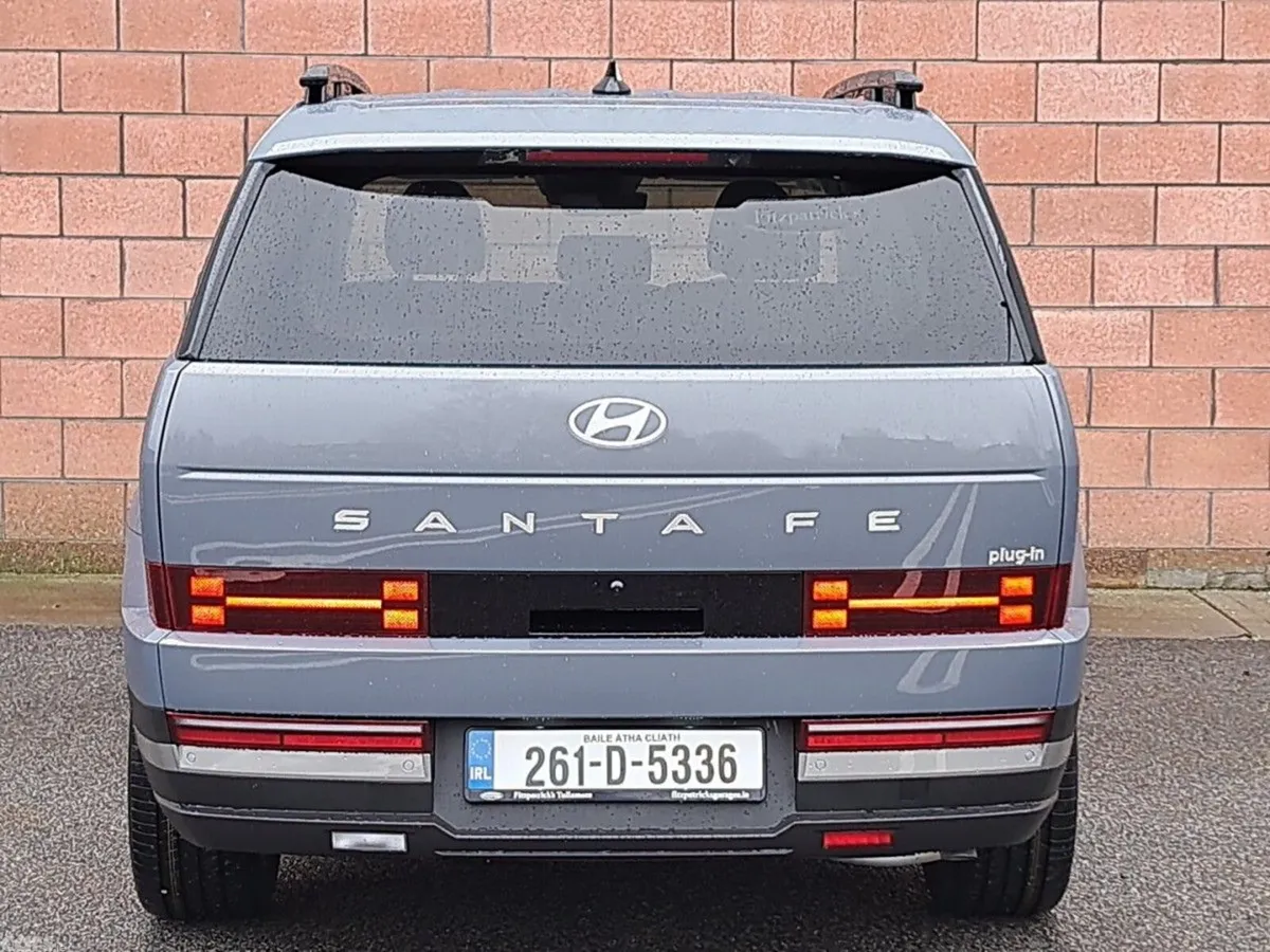 Hyundai Santa Fe SUV, Petrol Plug-in Hybrid, 2026, Blue