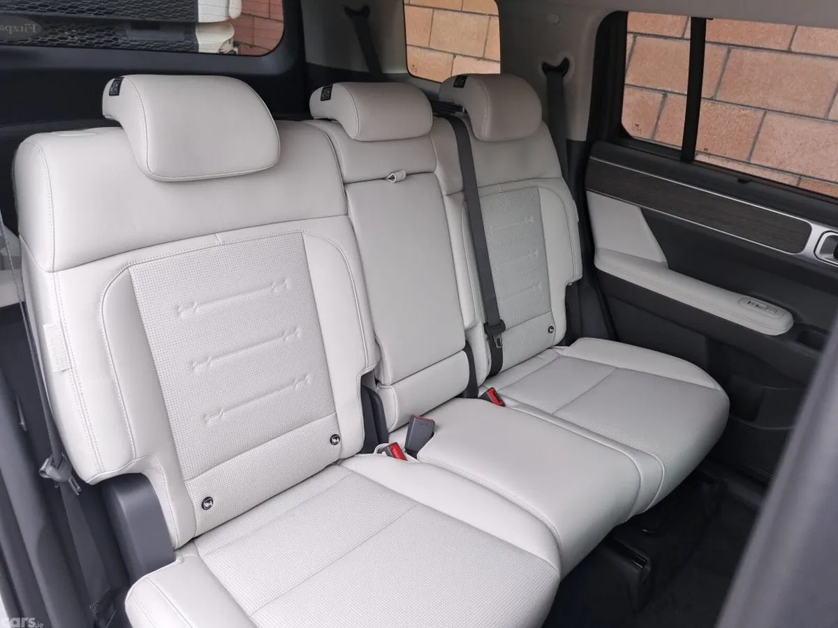 Hyundai Santa Fe SUV, Petrol Plug-in Hybrid, 2026, Blue