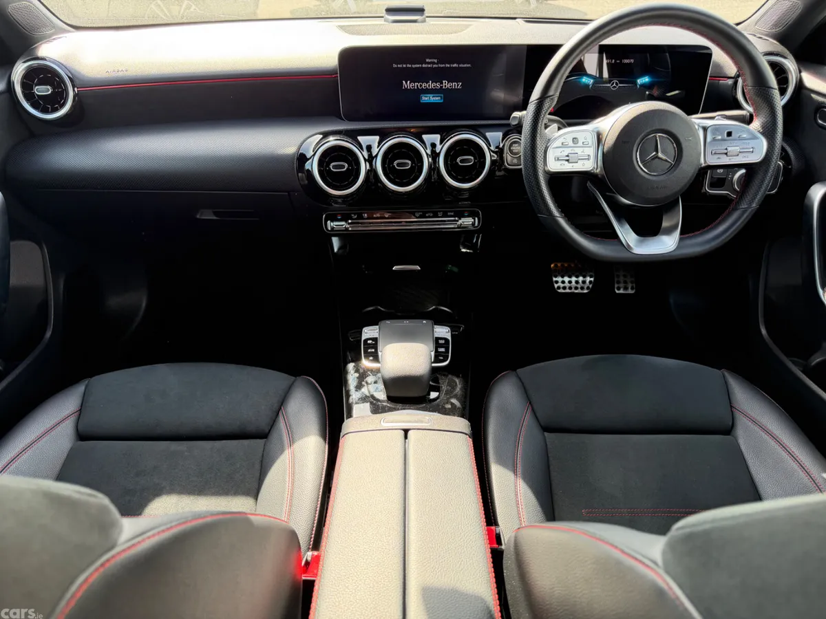 Mercedes-Benz A-Class Hatchback, Diesel, 2019, White