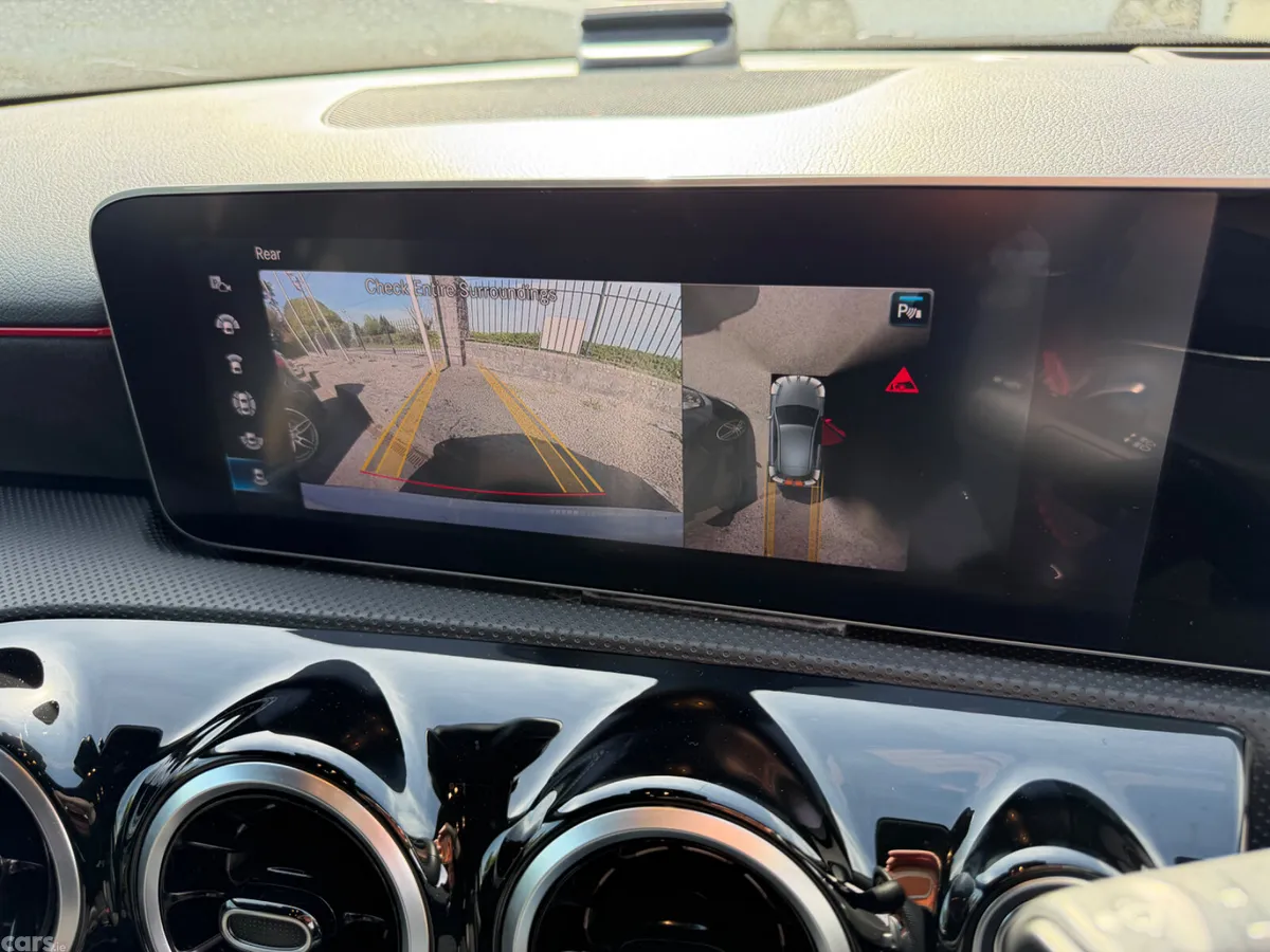 Mercedes-Benz A-Class Hatchback, Diesel, 2019, White