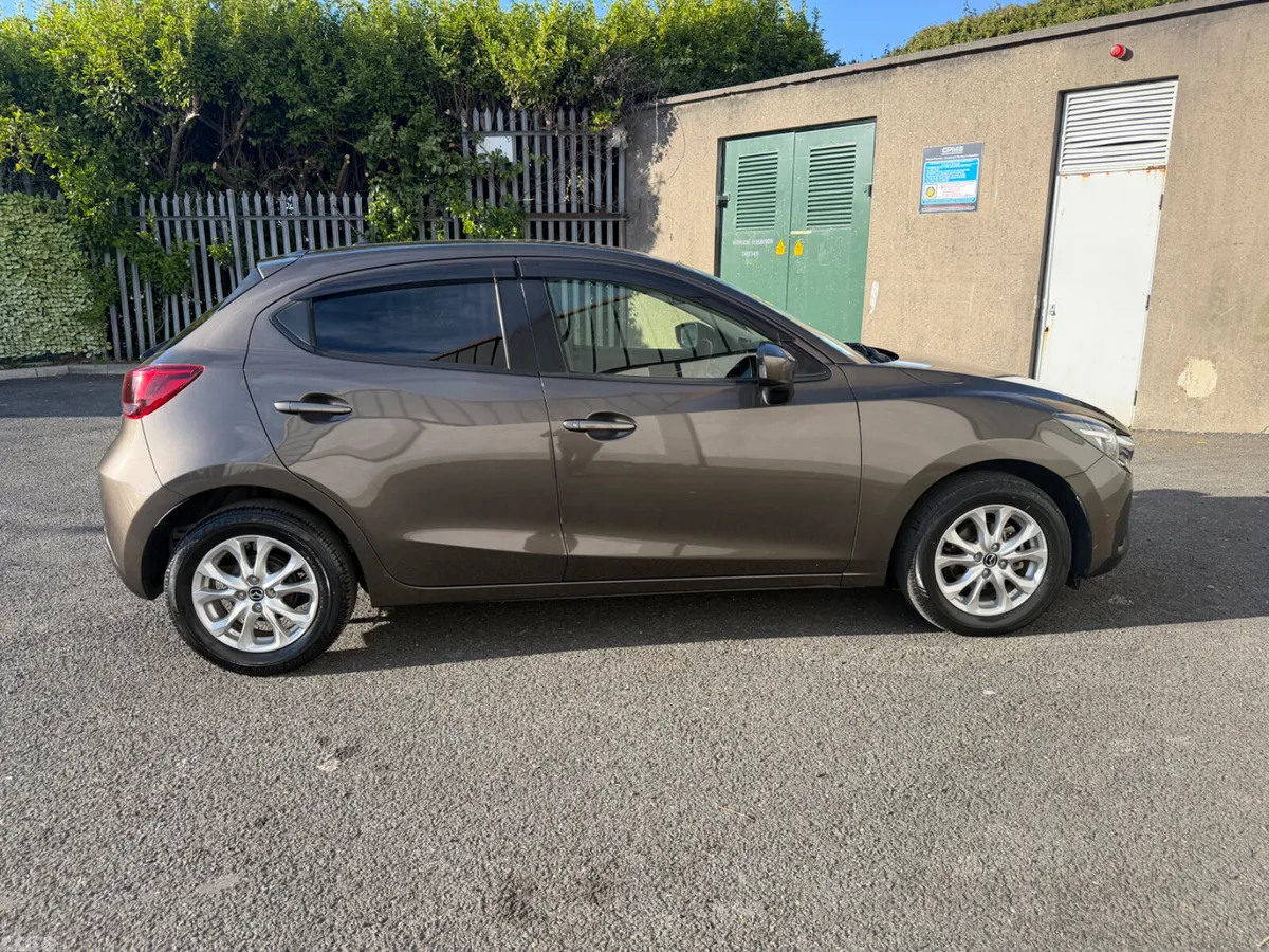 Mazda Demio Hatchback, Diesel, 2015, Brown