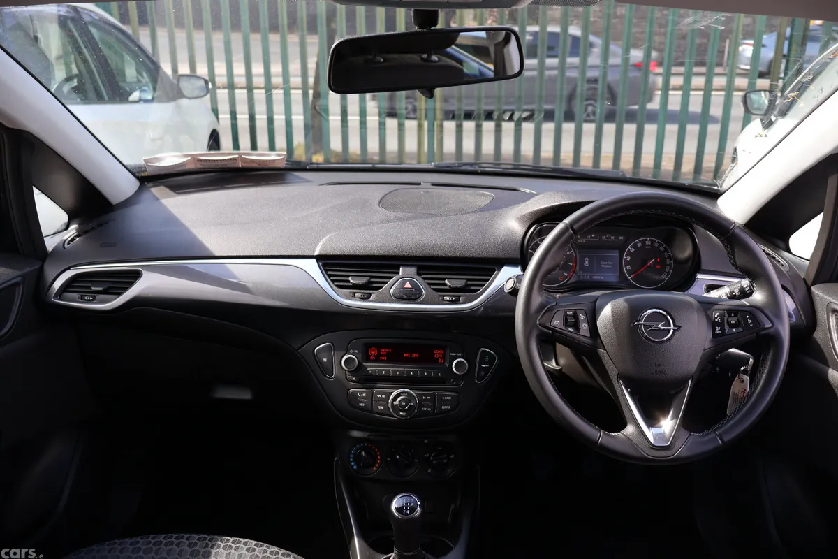 Opel Corsa Hatchback, Petrol, 2019, Black
