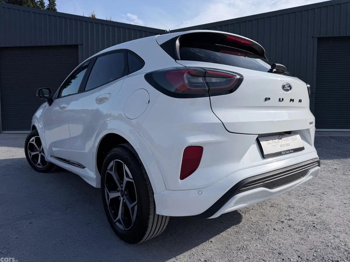 Ford Puma MPV, Petrol, 2025, White
