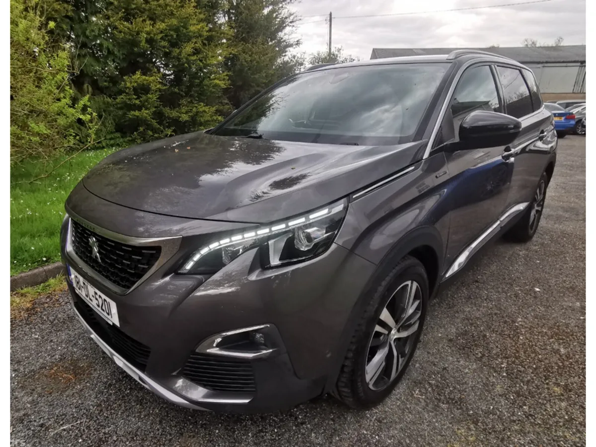 Peugeot 5008 MPV, Diesel, 2018, Black