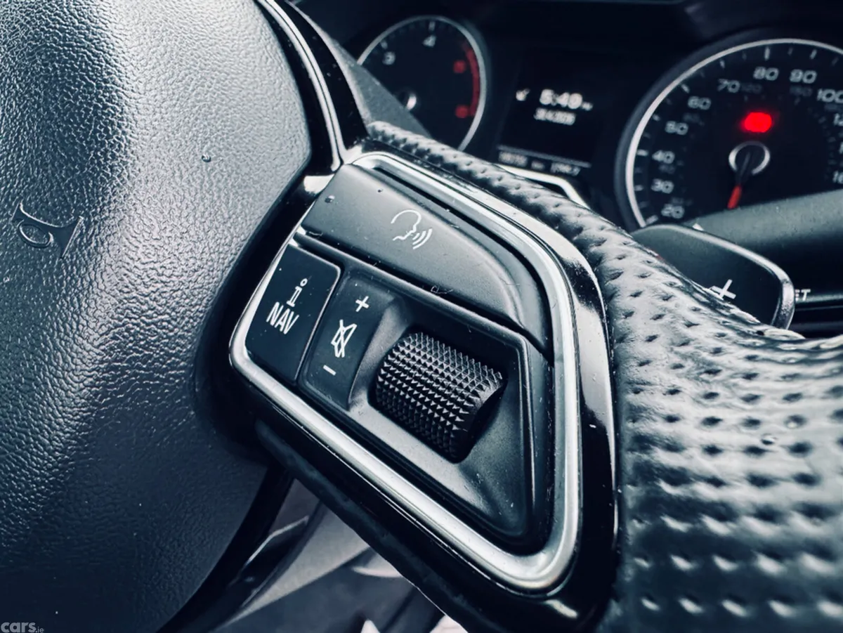 Audi A4 Saloon, Diesel, 2014, Blue