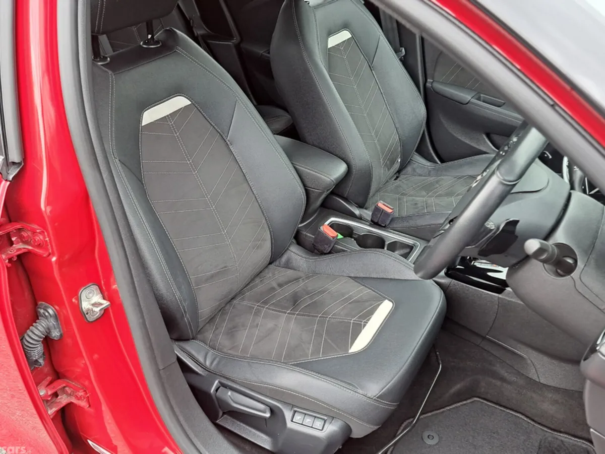 Opel Corsa Hatchback, Petrol, 2023, Red