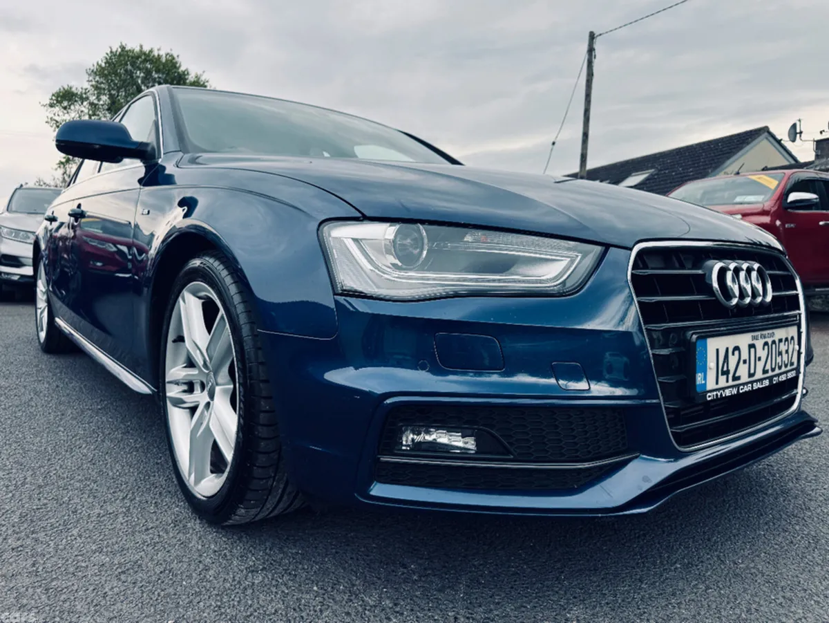 Audi A4 Saloon, Diesel, 2014, Blue