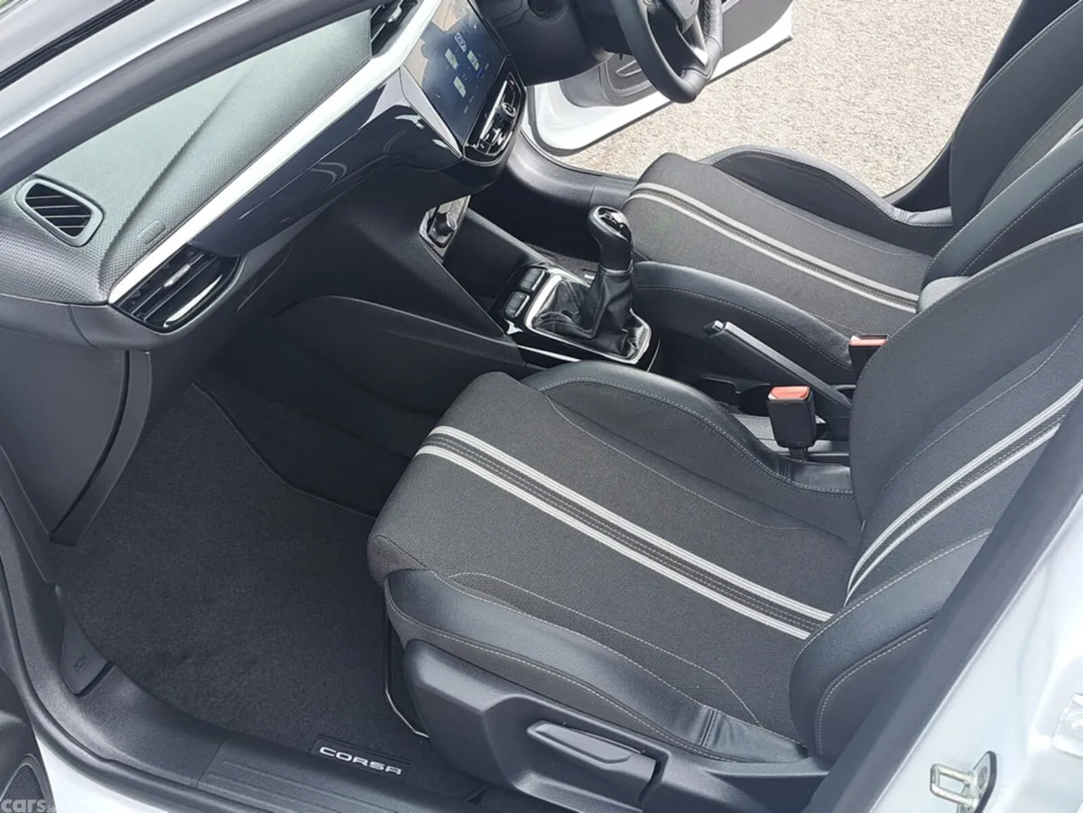 Opel Corsa Hatchback, Petrol, 2025, White