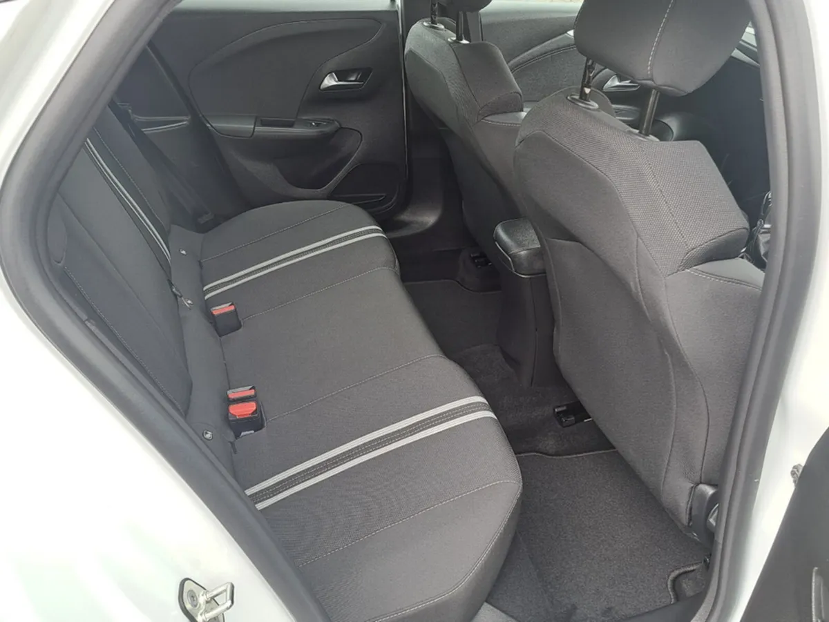 Opel Corsa Hatchback, Petrol, 2025, White