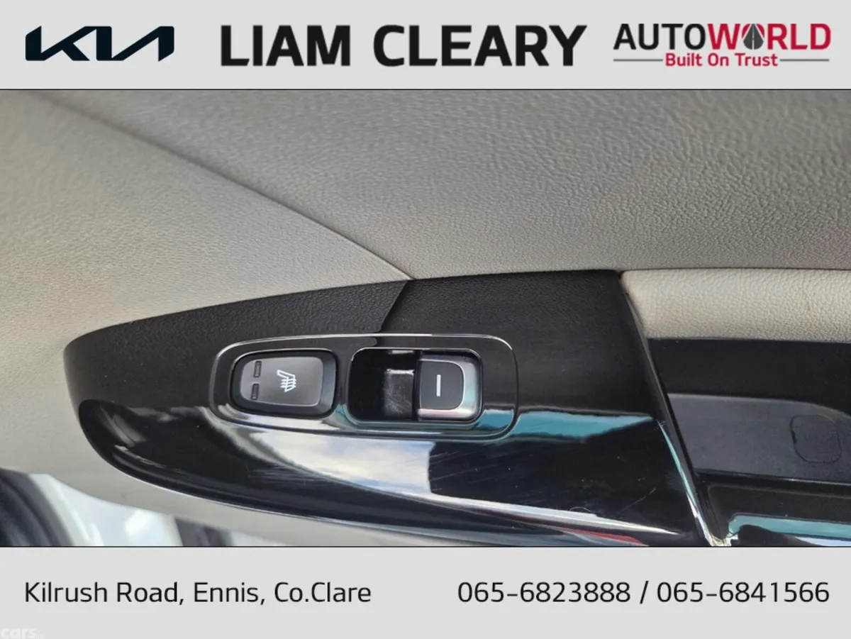 Kia Sportage MPV, Diesel Hybrid, 2022, White
