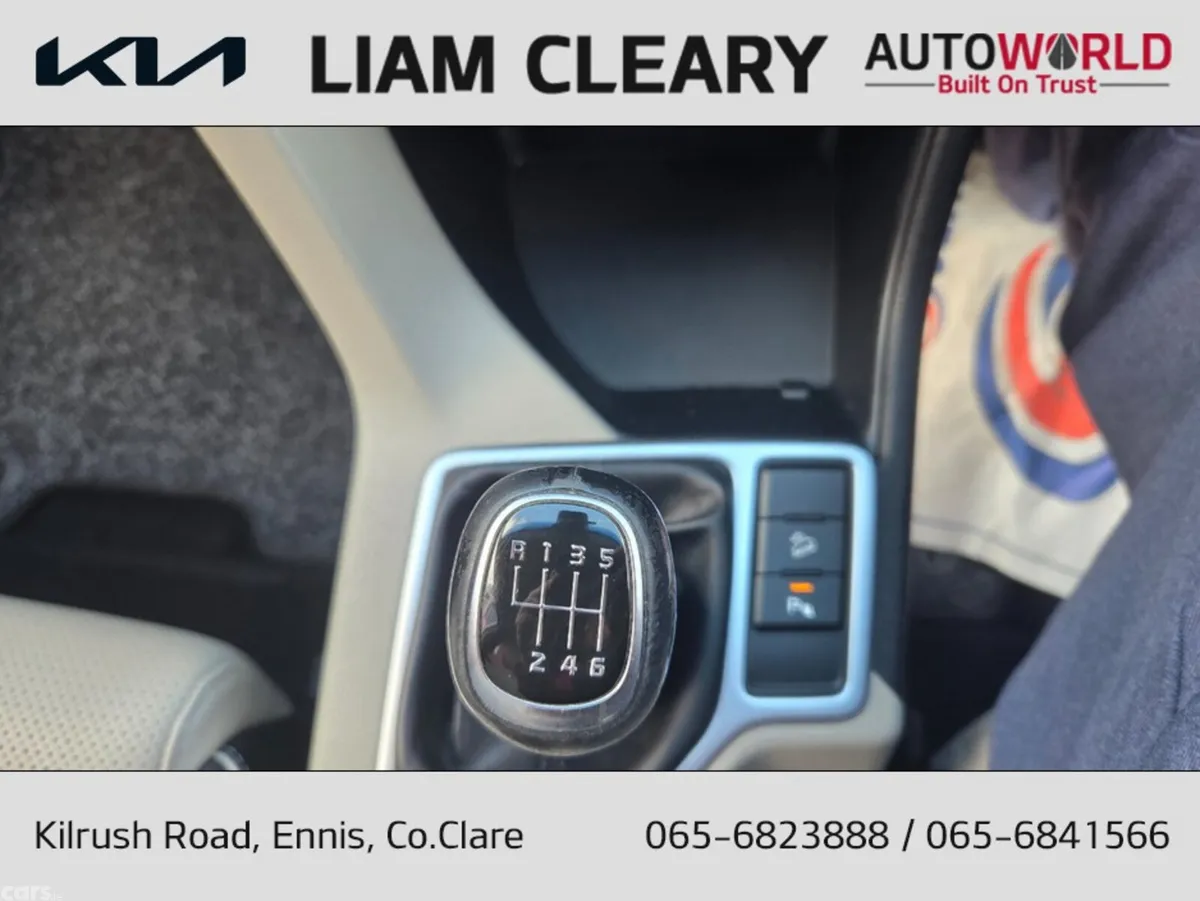Kia Sportage MPV, Diesel Hybrid, 2022, White