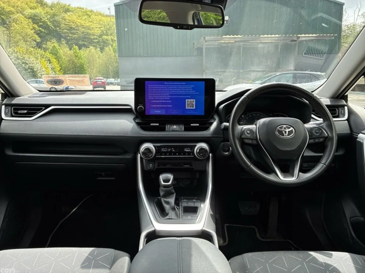 Toyota RAV4 SUV, Petrol Hybrid, 2023, Blue