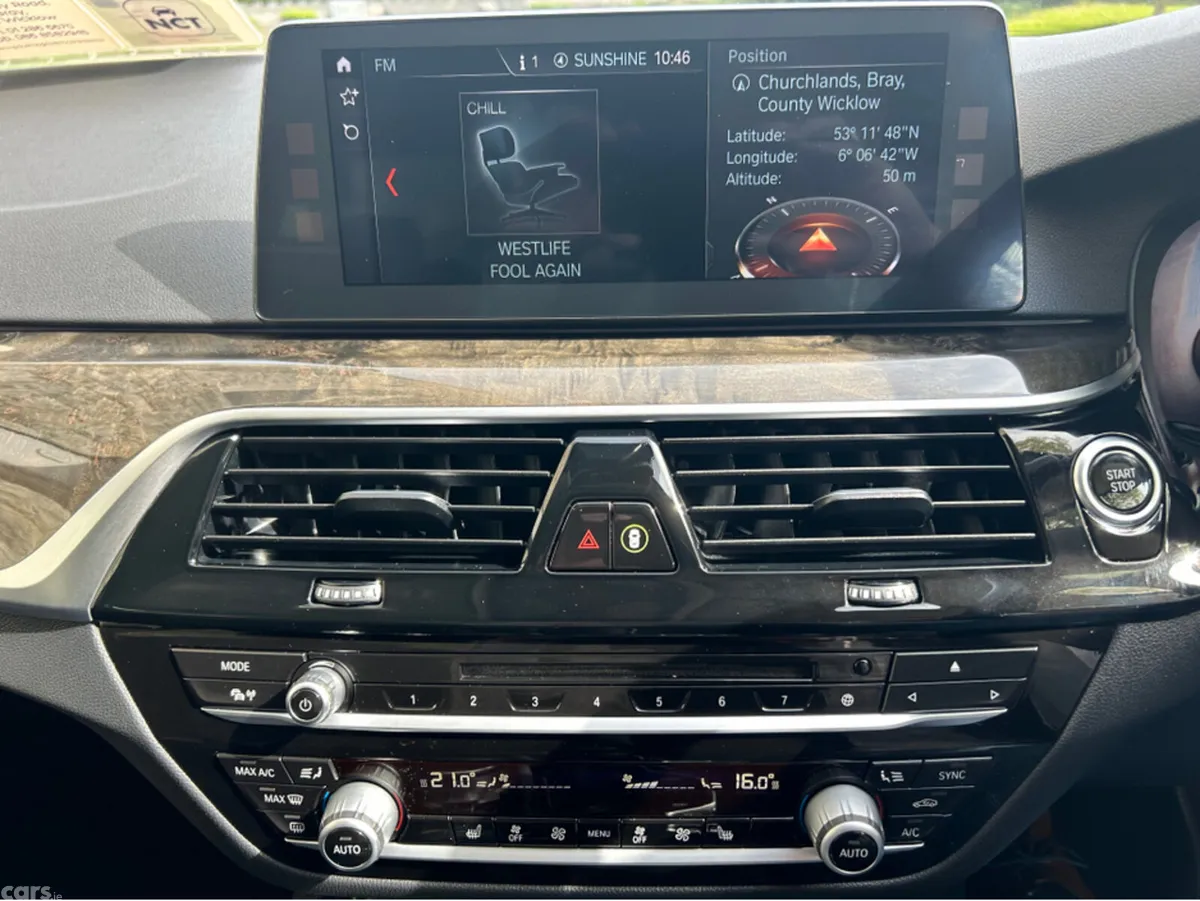 BMW 5-Series Saloon, Petrol Hybrid, 2017, Black