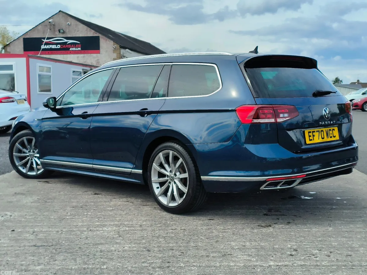 Volkswagen Passat Estate, Diesel, 2021, Blue