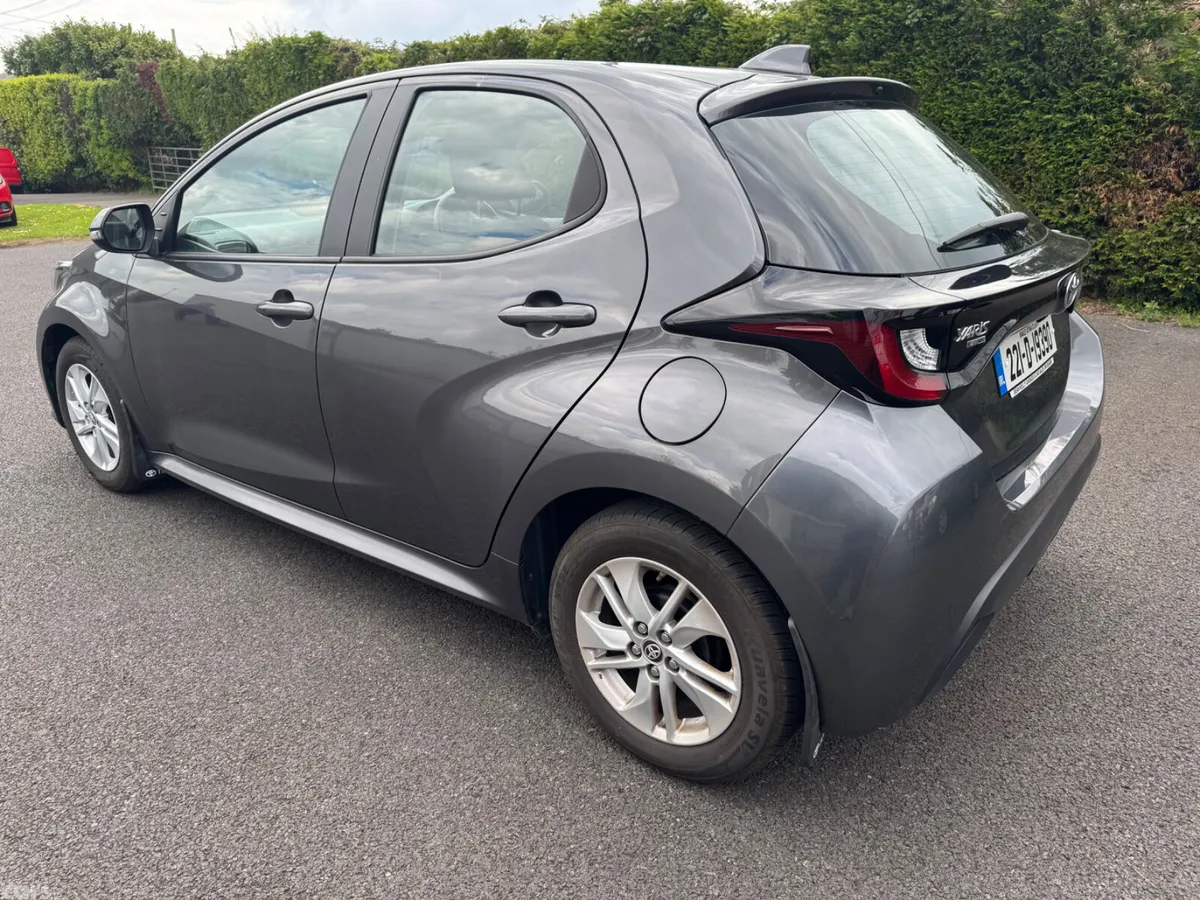 Toyota Yaris Hatchback, Petrol, 2022, Grey