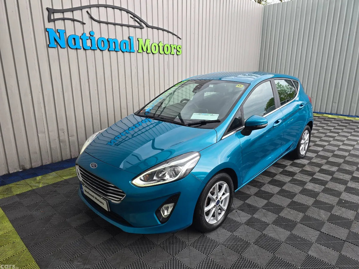 Ford Fiesta Hatchback, Petrol, 2018, Blue