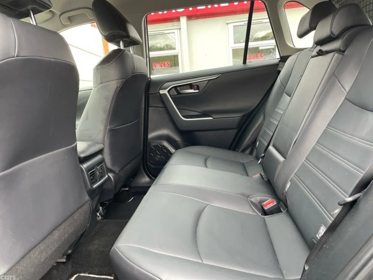 Toyota RAV4 SUV, Petrol Hybrid, 2025, Black