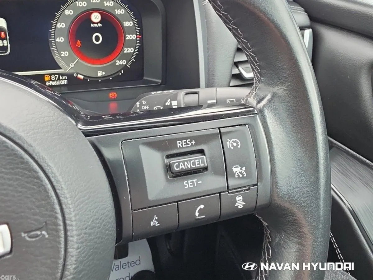 Nissan Qashqai MPV, Petrol Hybrid, 2023, Blue