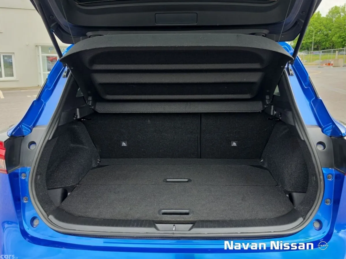 Nissan Qashqai MPV, Petrol Hybrid, 2023, Blue